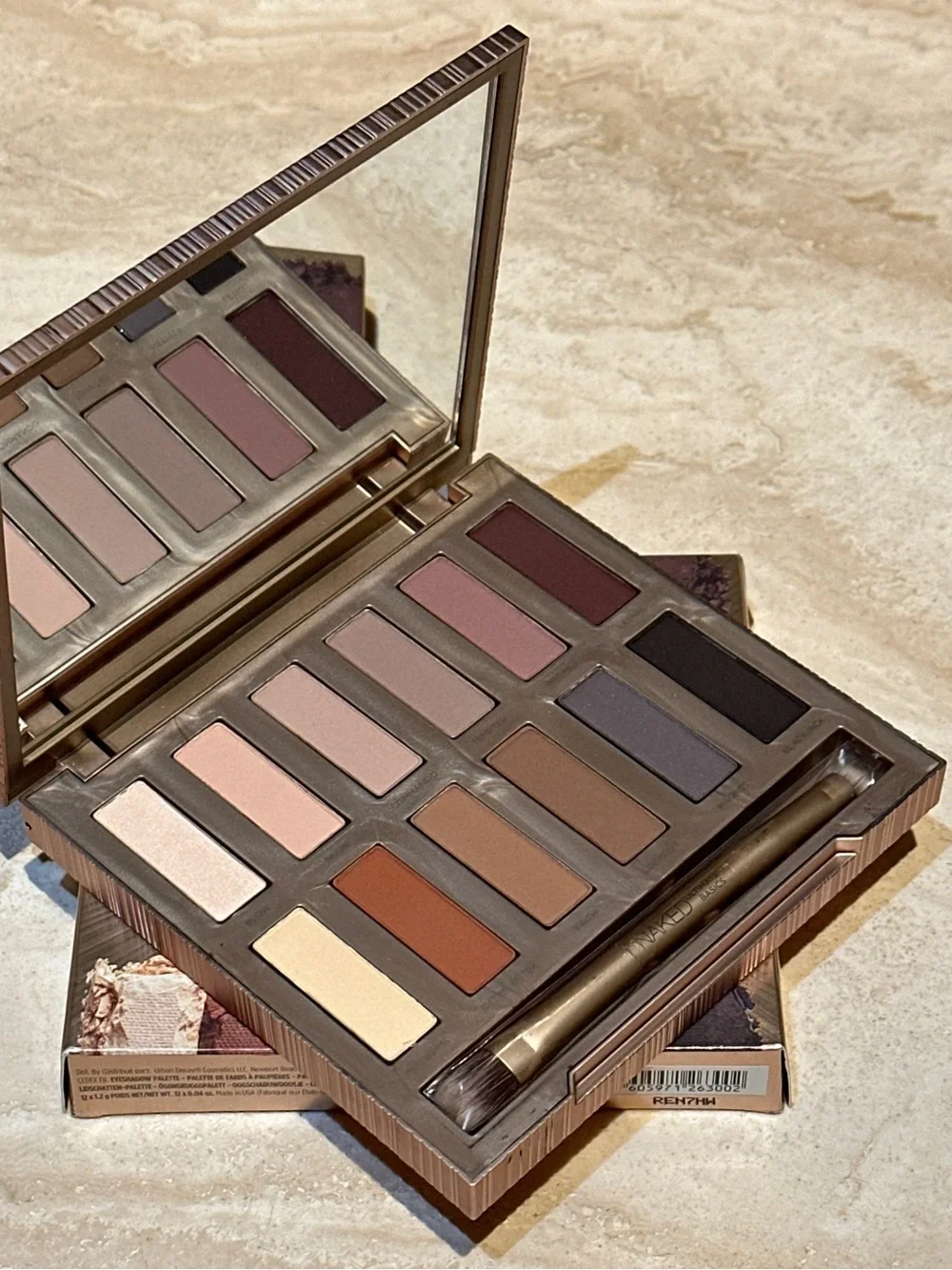 Urban Decay Naked Ultimate Basics Matte Palette